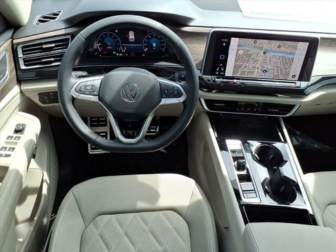 New 2026 Volkswagen Atlas SEL Premium R-Line image 16