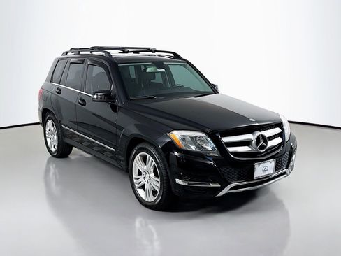 Used 2015 Mercedes-Benz GLK 350 2WD image 3