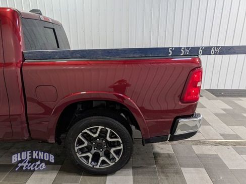 Used 2025 RAM 1500 Laramie AWD/4WD image 3