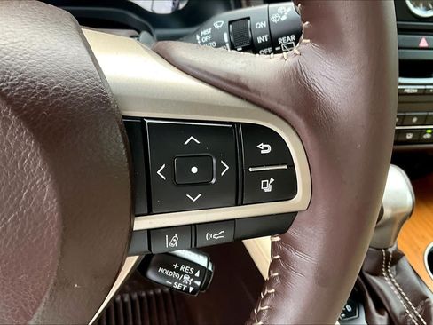Used 2017 Lexus RX 350 AWD w/ Premium Package image 24