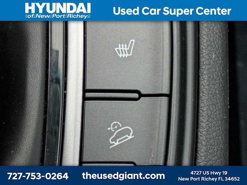 Used 2020 Hyundai Kona Limited FWD image 26