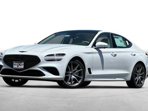 New 2026 Genesis G70 2.5T Prestige image 2