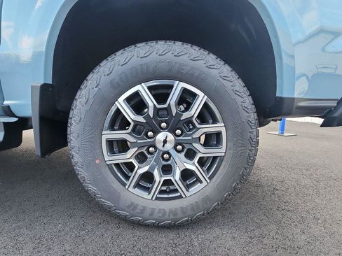 New 2026 Chevrolet Colorado Z71 w/ Technology Package image 9