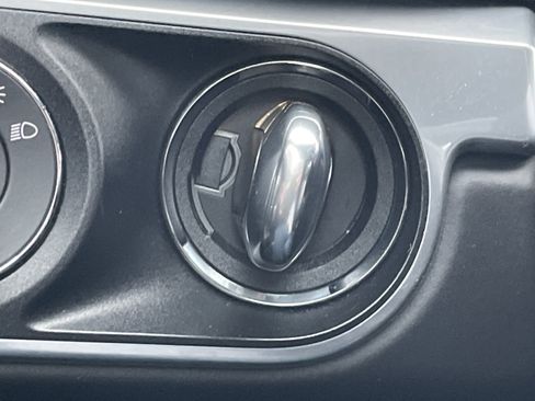 Used 2017 Porsche 718 Boxster S image 40