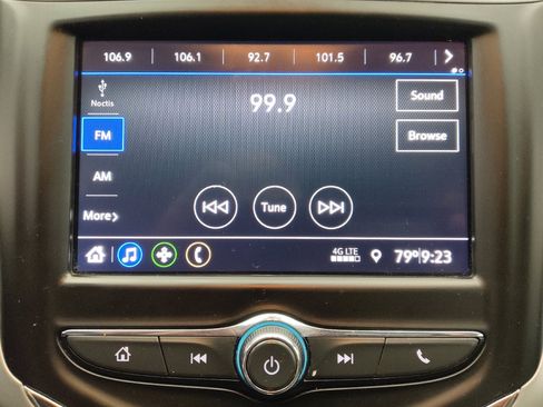 Used 2020 Chevrolet Sonic LT FWD image 25