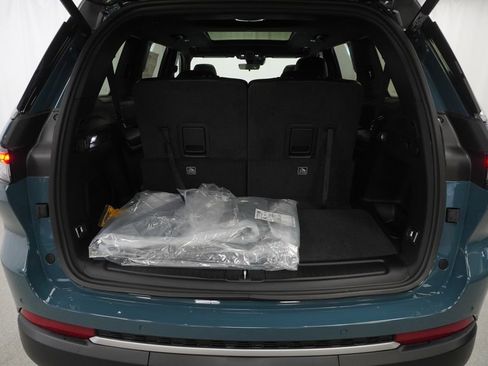 New 2026 Jeep Grand Cherokee L Limited image 31