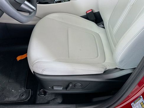 Certified 2025 Hyundai Tucson SEL FWD image 19