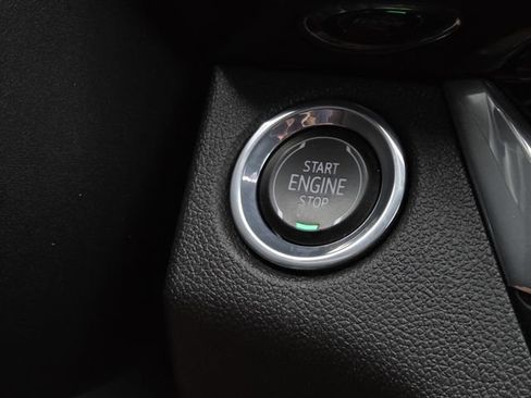 Used 2024 Buick Envista Sport Touring w/ Convenience I Package FWD image 13