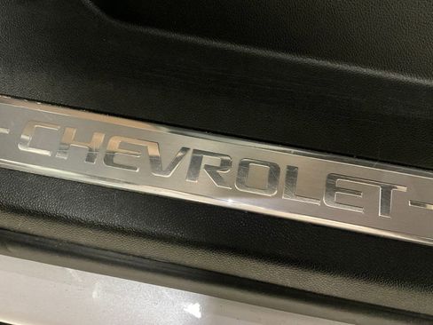 Used 2021 Chevrolet Suburban Premier w/ Premium Package image 29