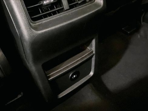 Certified 2024 Ford Edge SEL AWD/4WD image 33