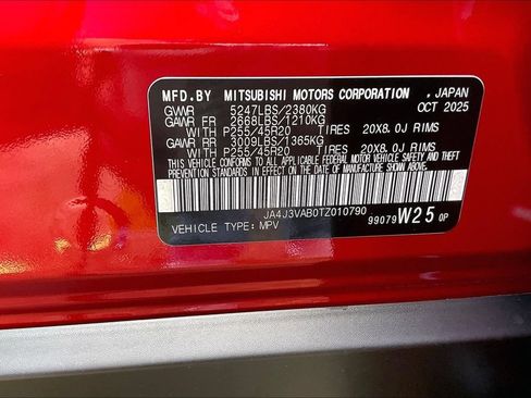 Used 2026 Mitsubishi Outlander SE FWD image 14