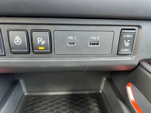 New 2026 Nissan Frontier PRO-4X w/ Pro-4x Convenience Package image 6