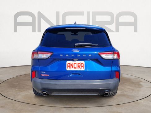 Used 2022 Ford Escape SE w/ SE Sport Appearance Package image 13