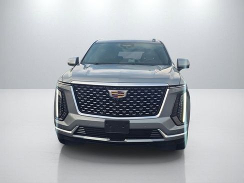 Used 2025 Cadillac Escalade ESV Premium Luxury w/ Touring Package RWD image 3