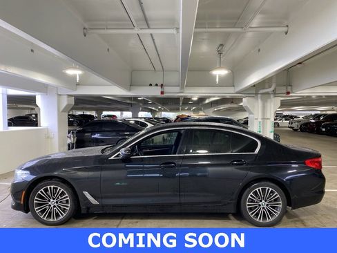 Used 2019 BMW 530i xDrive w/ Convenience Package image 2