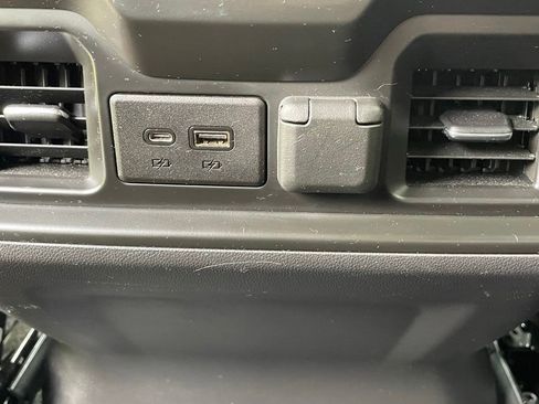 Certified 2021 Chevrolet Silverado 1500 LT Trail Boss w/ Convenience Package II AWD/4WD image 27