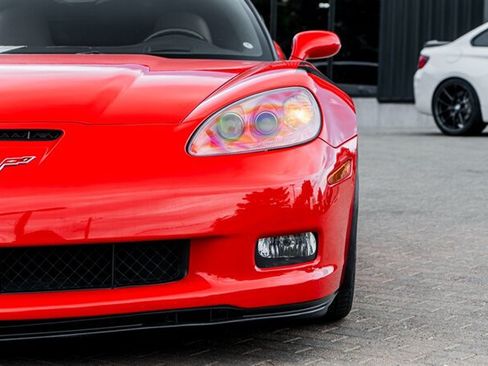 Used 2010 Chevrolet Corvette Grand Sport w/ Preferred Equipment Group RWD image 12