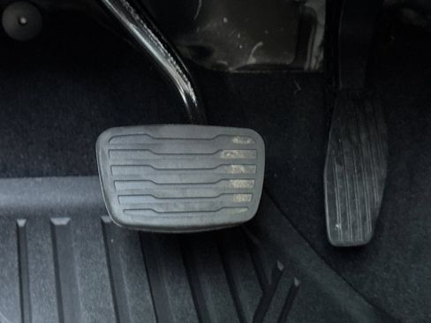 Used 2026 Chevrolet Colorado Trail Boss AWD/4WD image 45