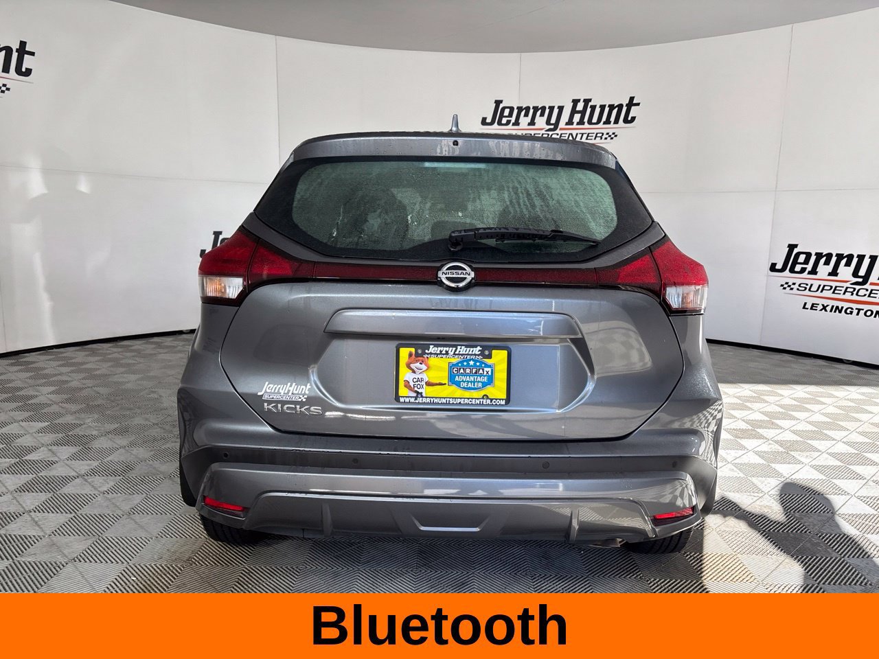 Used 2021 Nissan Kicks S FWD image 7