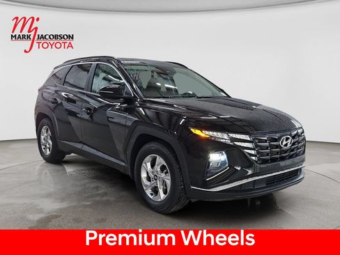 Used 2022 Hyundai Tucson SEL w/ Cargo Package FWD image 5