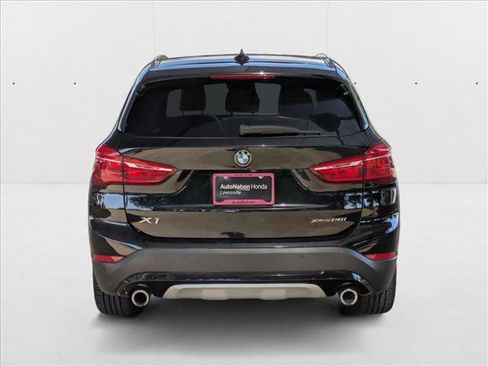 Used 2020 BMW X1 xDrive28i image 6