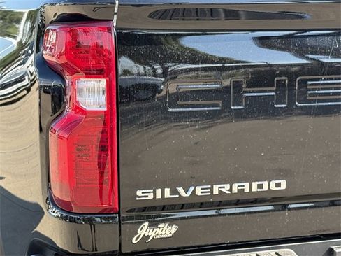 New 2026 Chevrolet Silverado 2500 LT w/ Texas Edition image 6
