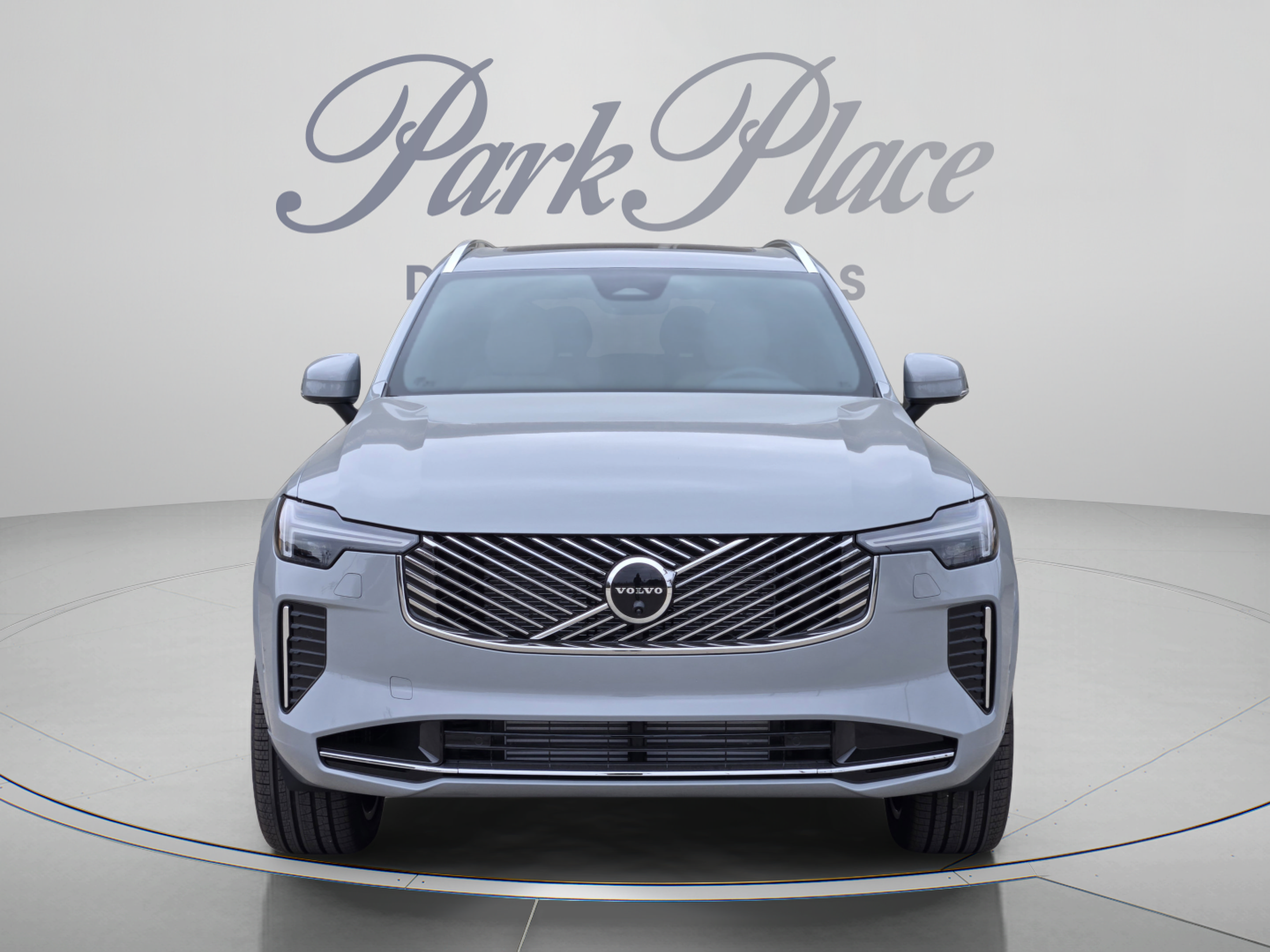 New 2026 Volvo XC90 T8 Plus AWD/4WD image 9