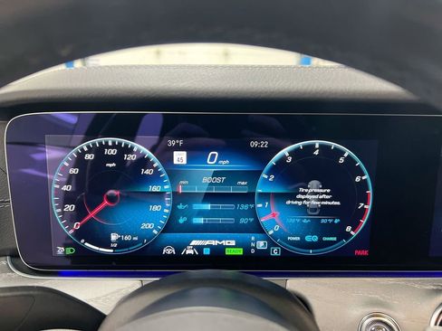 Used 2022 Mercedes-Benz AMG GT 43 image 11