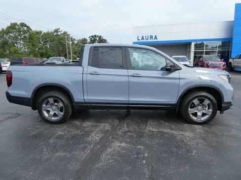 Used 2024 Honda Ridgeline TrailSport image 5
