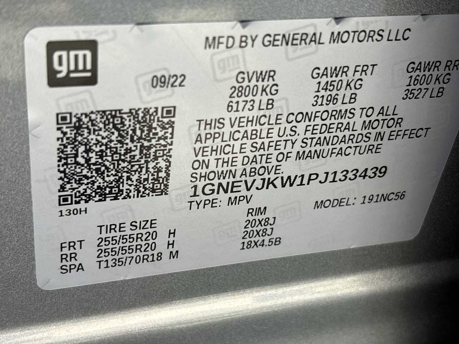 Used 2023 Chevrolet Traverse RS AWD/4WD image 34