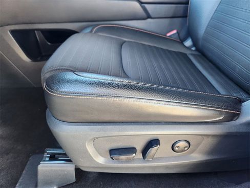 Used 2023 Nissan Pathfinder Rock Creek image 25