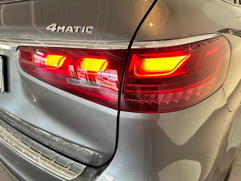 Certified 2025 Mercedes-Benz GLS 450 4MATIC image 42