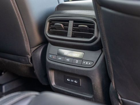 Used 2024 Honda Pilot EX-L image 15