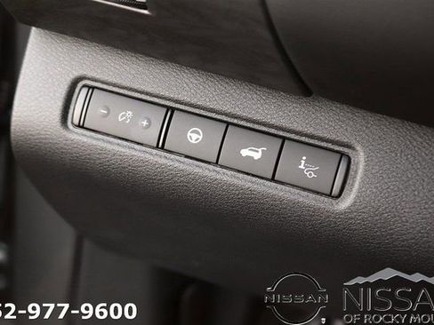 New 2026 Nissan Pathfinder Platinum AWD/4WD image 27