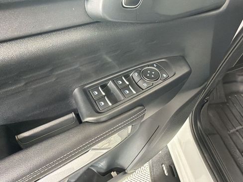 Used 2025 Ford Ranger XLT AWD/4WD image 26