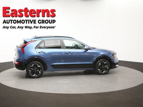 Used 2023 Kia Niro Wind w/ Wind Preserve Package FWD image 43