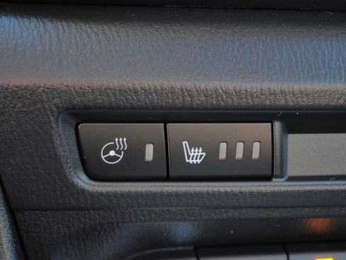 Used 2018 MAZDA MAZDA3 Grand Touring w/ Premium Equipment Package image 30