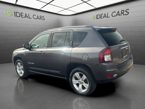 Used 2016 Jeep Compass Latitude AWD/4WD image 7