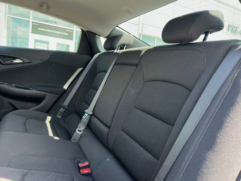 Used 2022 Chevrolet Malibu LT image 8