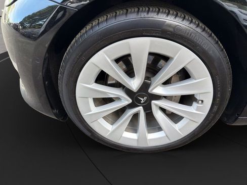 Used 2022 Tesla Model 3 Long Range AWD/4WD image 21