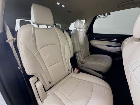 Used 2024 Buick Enclave Essence FWD image 28
