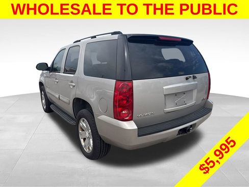 Used 2007 GMC Yukon SLE AWD/4WD image 3