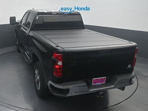 Used 2024 Chevrolet Silverado 2500 LT AWD/4WD image 24