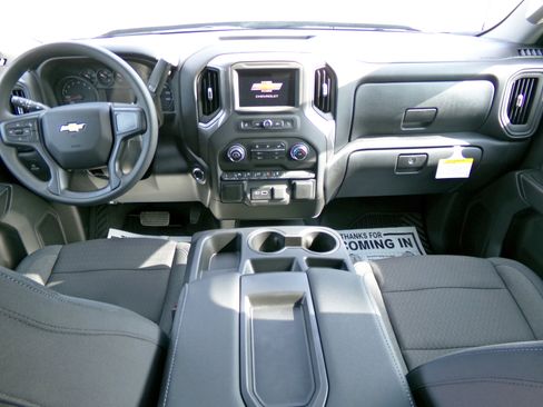 New 2026 Chevrolet Silverado 1500 Custom AWD/4WD image 6