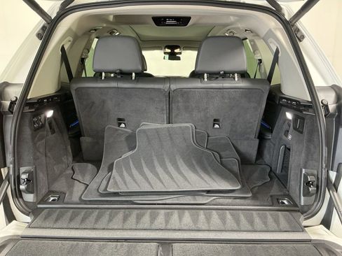 Certified 2025 BMW X7 xDrive40i AWD/4WD image 32