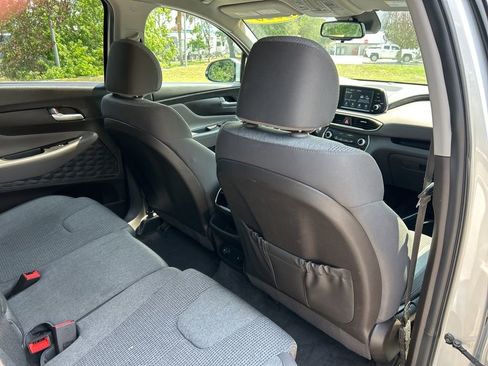 Used 2020 Hyundai Santa Fe SEL FWD image 46