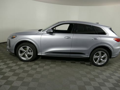 New 2025 Audi Q5 Premium Plus image 6