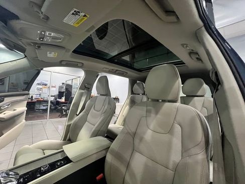 Used 2026 Volvo XC90 B6 Ultra w/ Protection Package AWD/4WD image 29