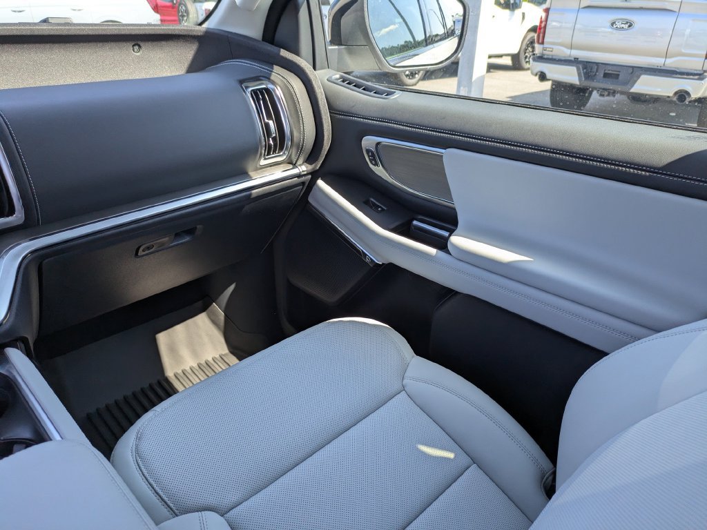 New 2027 Ford Expedition Max Platinum AWD/4WD image 24