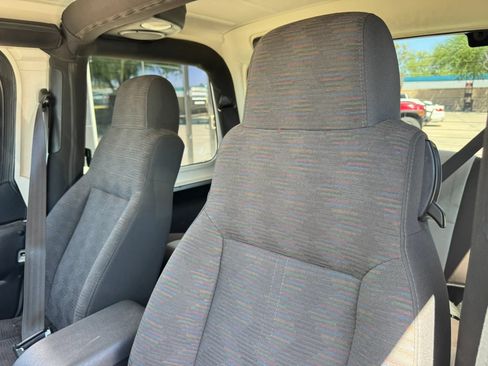 Used 2003 Jeep Wrangler SE AWD/4WD image 13